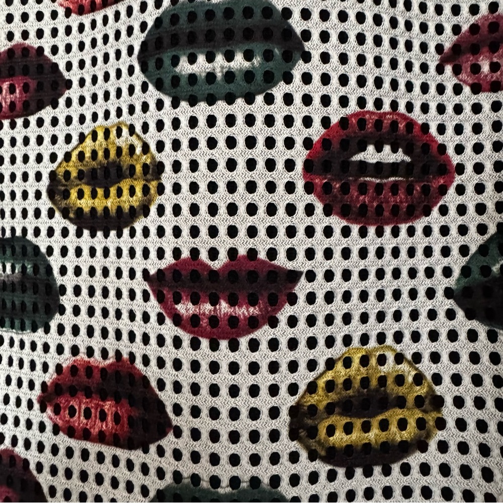 Pink Tartan Digital Lip Print Top S-M - Picture 4 of 9